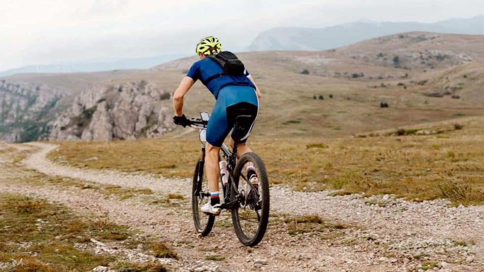 The Best Mountain Biking Backpack and How to Select the One Right for