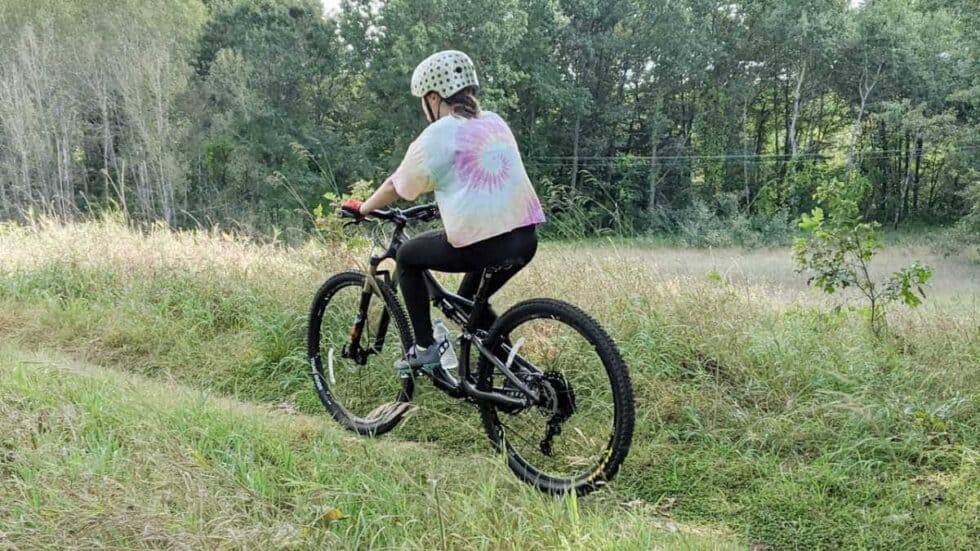 Should My Feet Touch the Ground on a Mountain Bike DIY Mountain Bike